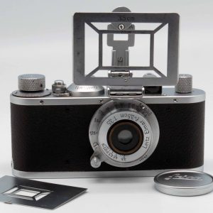 Leica Standard mit Elmar 3.5 cm / 3.5 und Leica „RASUK“ | Clean-Cameras.ch