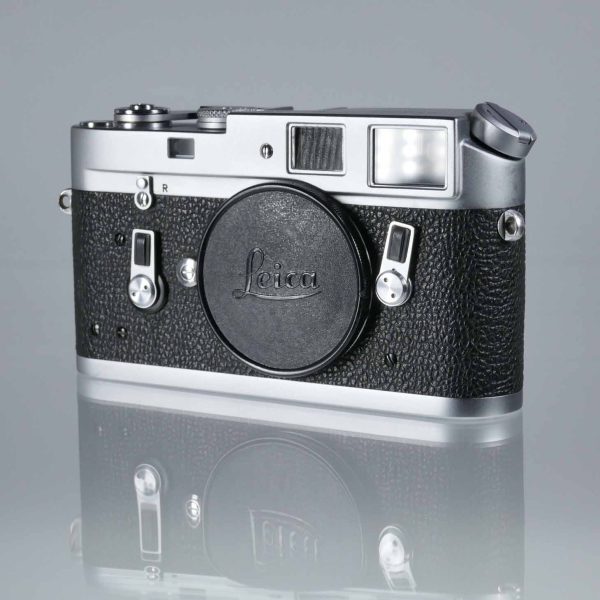 Leica M4 Gehäuse chrome (10400) | Clean-Cameras.ch