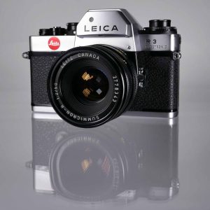 Leica R3 electronic chrome mit Summicron-R 50mm/2.0 | Clean-Cameras.ch