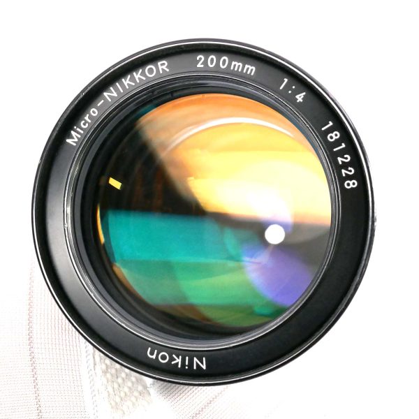 Nikon Micro Nikkor 200mm /4 AIS (FL66) | Clean-Cameras.ch