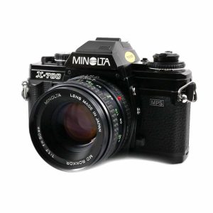 Minolta X-700 mit Minolta MD 50 mm / 1.7 | Clean-Cameras.ch