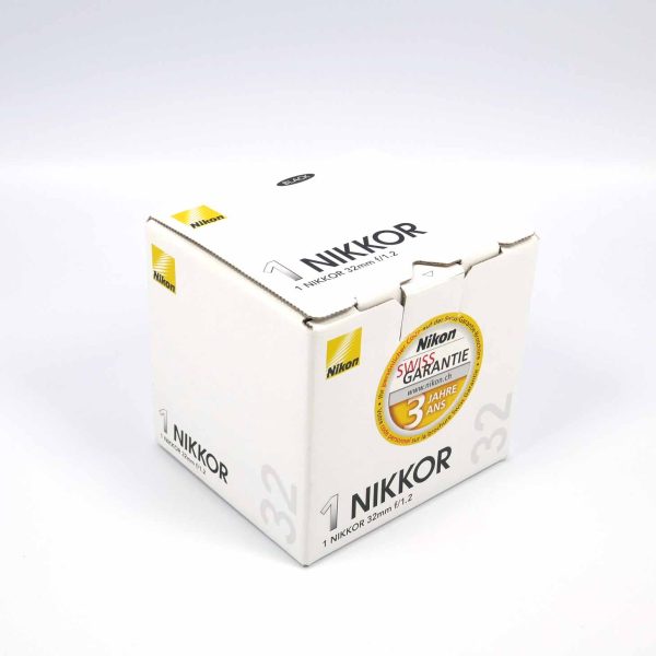 Nikon 1 Nikkor 32mm / 1.2 | Clean-Cameras.ch