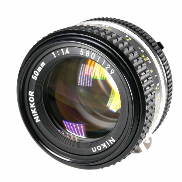 Nikon Nikkor 50mm / 1.4 AIS | Clean-Cameras.ch