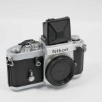 Nikon F2 mit Schachtsucher DW-1 | Clean-Cameras.ch