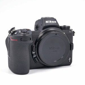 Nikon Z6 Kit mit 24-70 mm und FTZ (Nikon CH Garantie-Erweiterung) | Clean-Cameras.ch