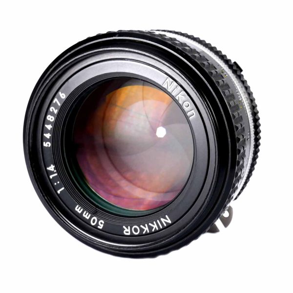 Nikon Nikkor 50 mm /1.4 AIS | Clean-Cameras.ch
