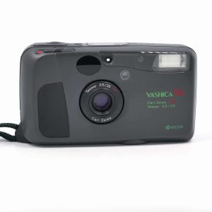 Kleinbild Kompaktkamera: Yashica T4 “Limited Edition” safari | Clean-Cameras.ch