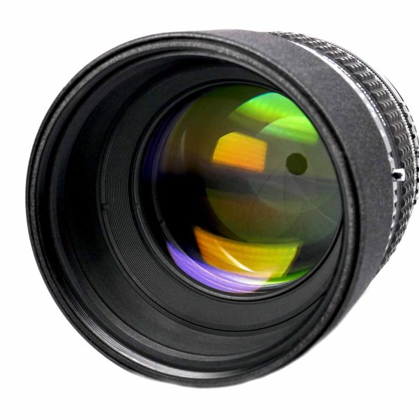 Nikon AF DC-Nikkor 105mm / 2.0 | Clean-Cameras.ch