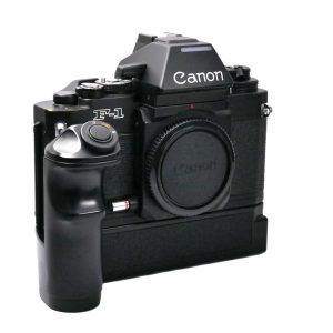 Canon F1n AE mit Winder FN