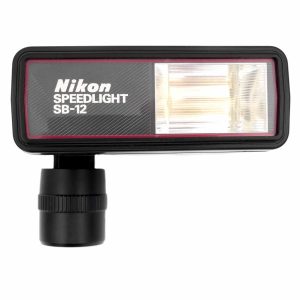 Nikon Speedlight SB-12 zur Nikon F3