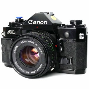 Geschenktipp: Canon A-1 + 50 + viel Zubehör