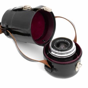 Lederköcher für Biogon 21mm Contarex