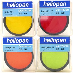 Diese 4 Heliopanfilter in den Farben Rothell (25), Orange (22), Gelbgrün (11) und Gelb (12) mit sind in einwandfreiem Zustand. Der Filterdurchmesser ist 58 mm. Die Messingfassungen haben nur wenig Gebrauchsspuren. von clean-cameras