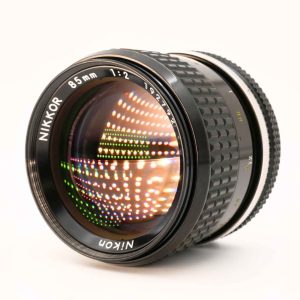 Nikon Nikkor 85mm / 2.0 AI
